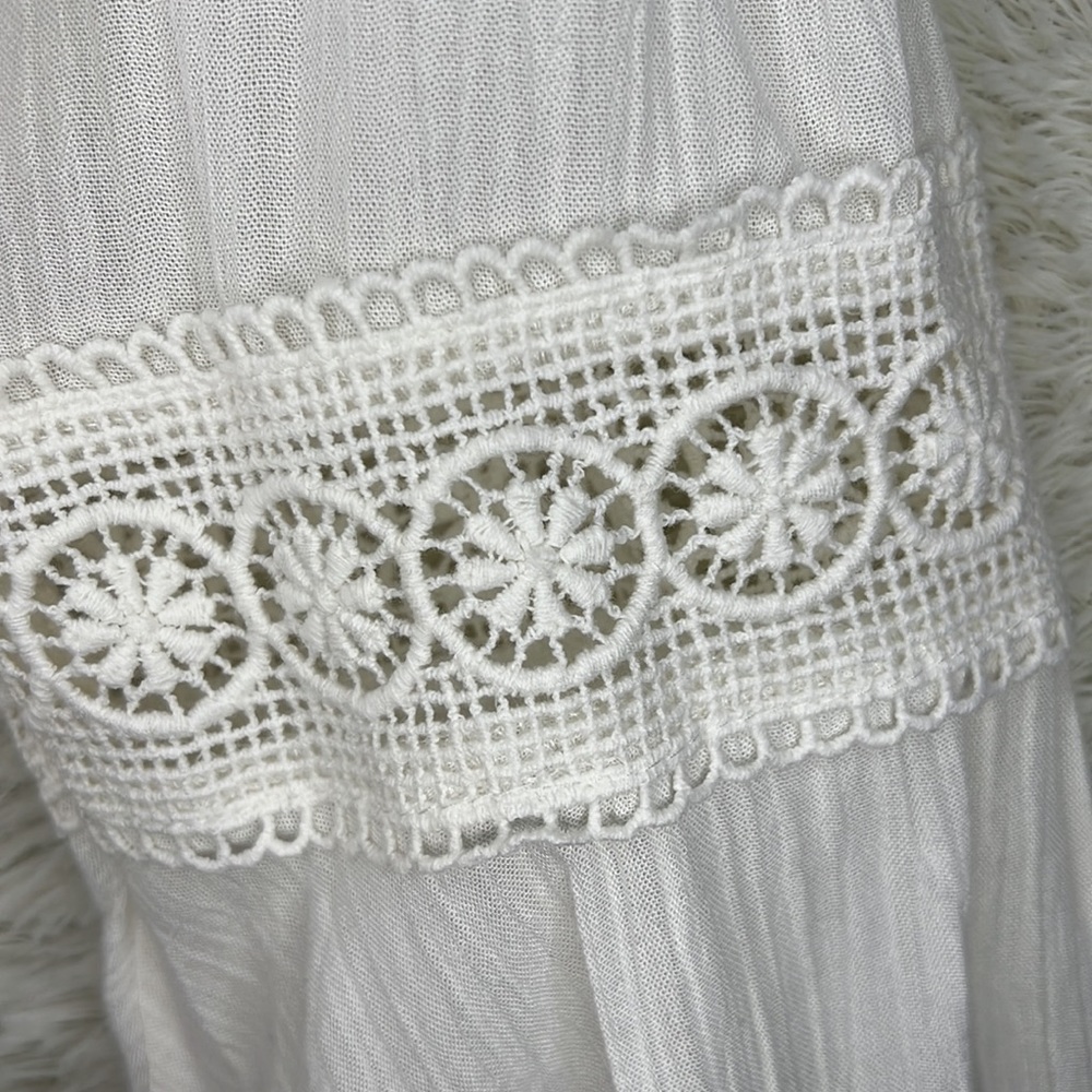 White off the shoulder dress, size Medium - Picture 4 of 11